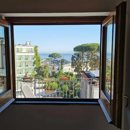 Apartamento Rossy House Península Sorrentina