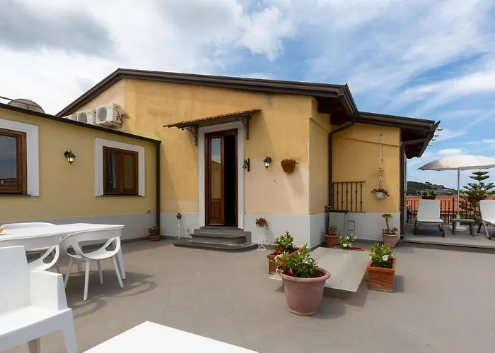 Rossy House *